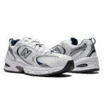 New Balance 530 - white - navy - Image 4