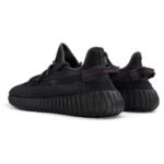 yeezy 350 boost v2 - black - Image 3