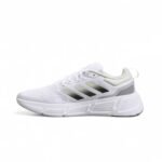 adidas Questar - white