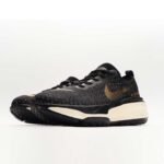 Nike Zoomx Invincible Run 3 - black / golden - Image 2