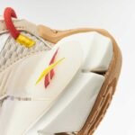 REEBOK ZIG KINETICA 2.5 - Beige - Image 7