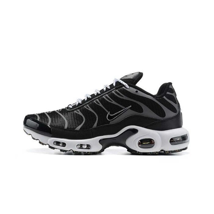 Nike Air Max Plus TN 1 - Regrind Black Wolf Grey