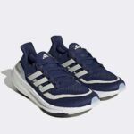 ADIDAS ULTRABOOST LIGHT - Navy blue/white - Image 2