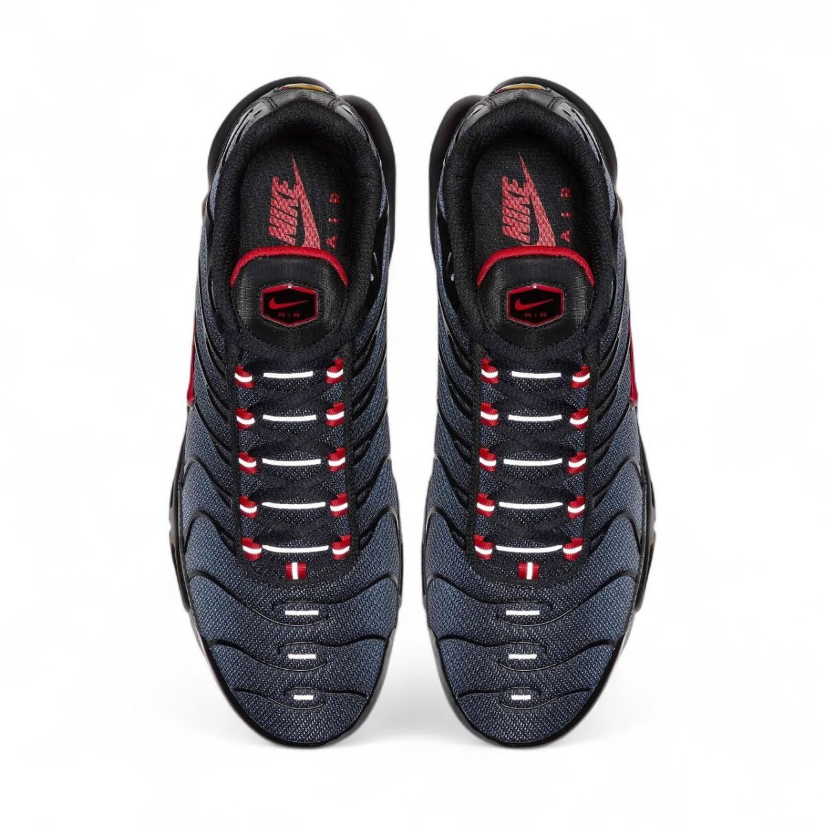 Nike Air Max Plus TN 1 - Black / Wolf Grey - Image 3