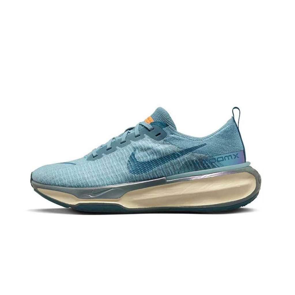 Nike Zoomx Invincible Run 3 - sky blue