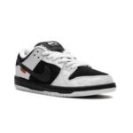 Nike SB Dunk low - Tightbooth - W/B - Image 2