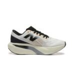 New Balance Fuelcell Sc Elite V4 - off-white - Image 2