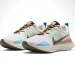 nike react infinity 3 -  sail pinksicle earth - Image 2