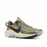 nike pegasus trail 5 - olive - Image 3