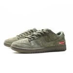 Nike SB Dunk Low Supreme – Olive - Image 3